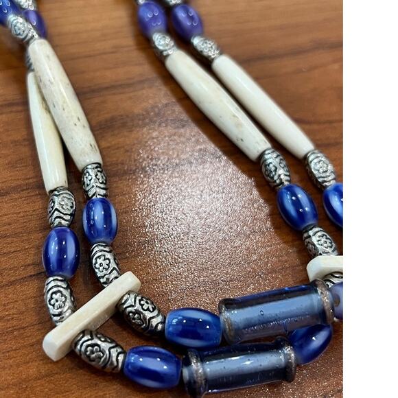 NWOT Vintage Native American Bone 2 Rows Leather Choker - Never Used - Picture 4 of 5